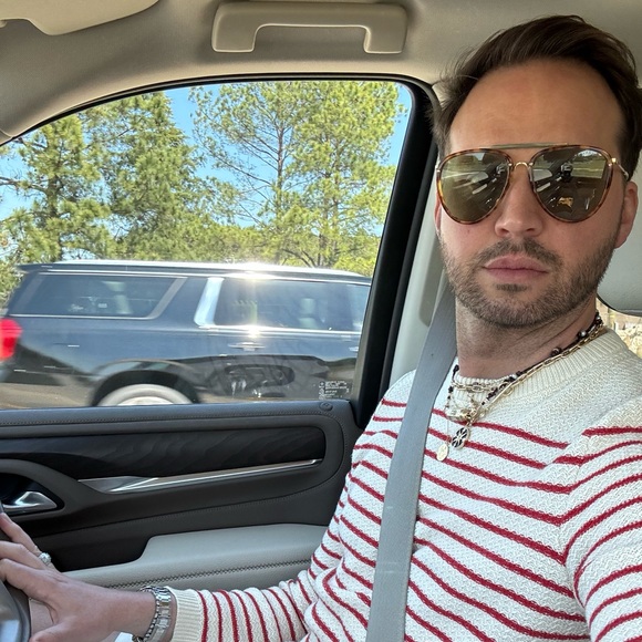 Meet your Posher, Jordan - Picture 6 of 16